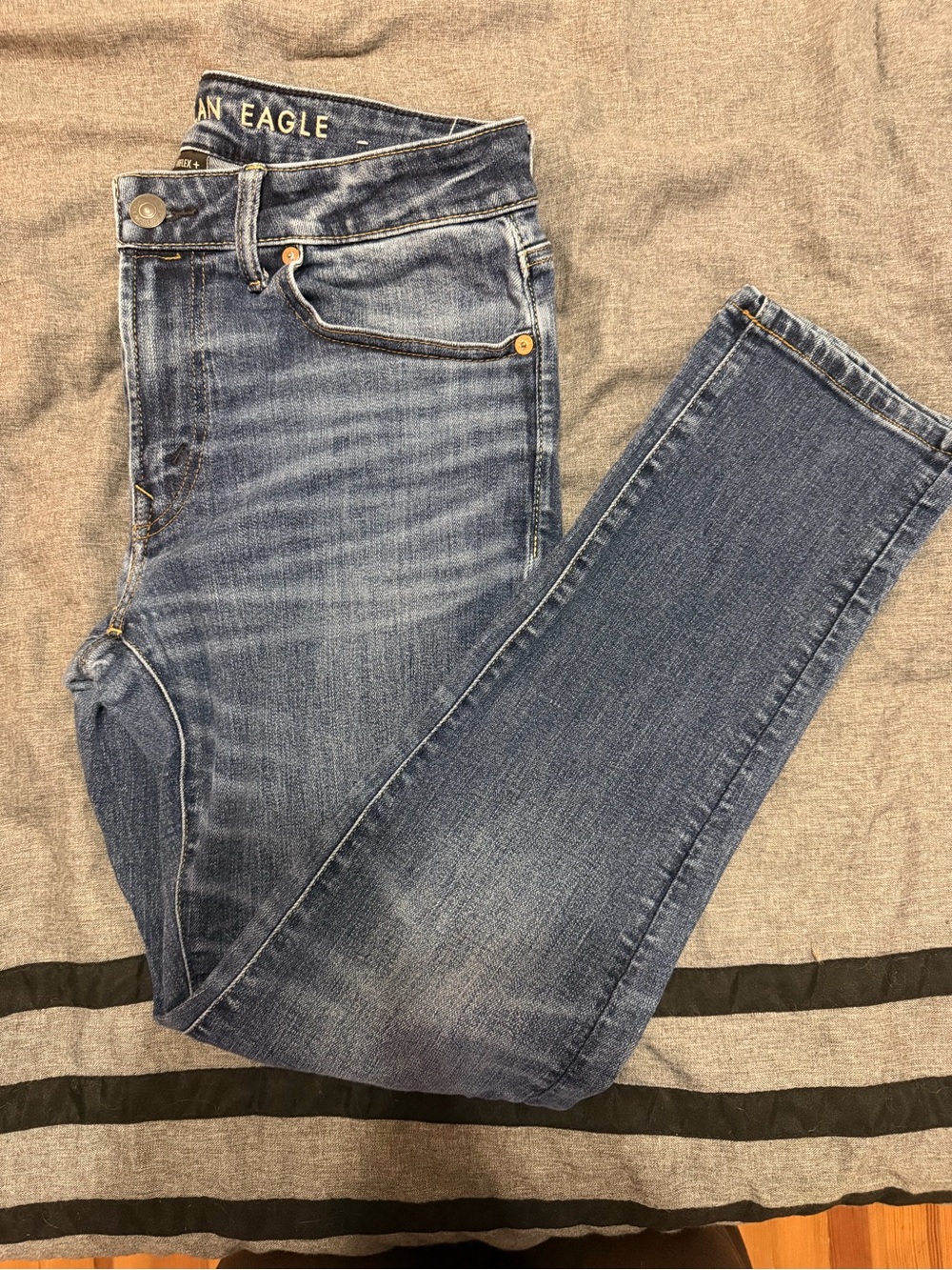 American Eagle Airflex+ Slim Jeans 31x30